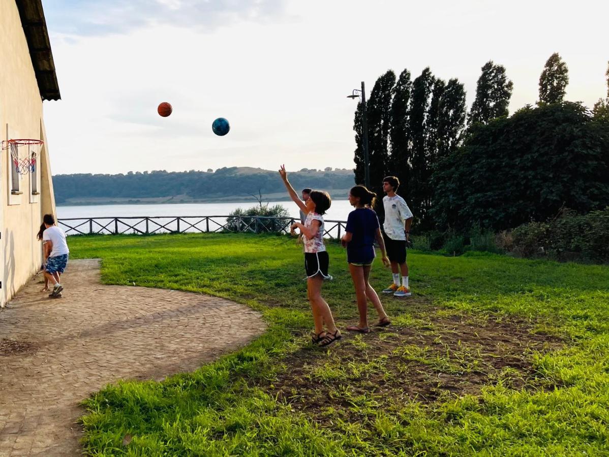 Agriturismo Potrero Grande Sul Lago Di Martignano Con Spiaggia Campagnano Di Roma Exterior foto