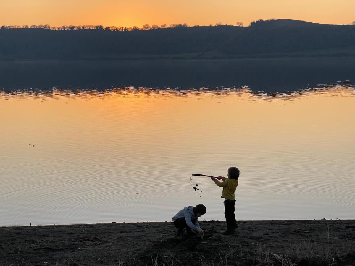 Agriturismo Potrero Grande Sul Lago Di Martignano Con Spiaggia Campagnano Di Roma Exterior foto